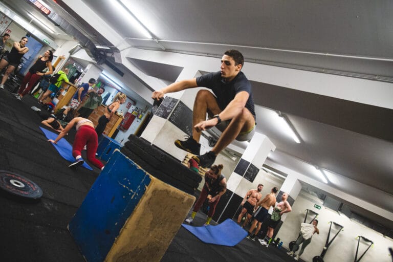 crossfit 215 1 2048x1365 1 768x512
